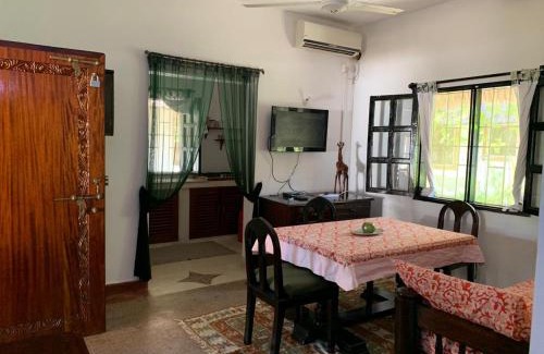 Malindi Resort | Relaxing Retreat at Hibiscus in Mambrui with Ocean Views