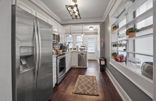 Florence House | Discover Hickory Haven: Downtown Gem with Family-Friendly Perks
