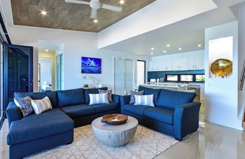 Hamilton Island Apartment | Hidden Cove 14