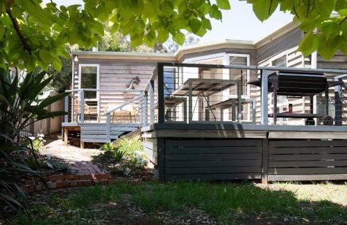Ocean Grove House | Family-Friendly Hidden Crescent Cabin for Memorable Stays