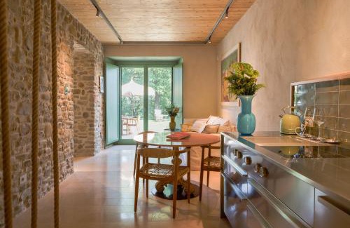 Gabicce Mare Hotel | Discover Hidden Gabicce: Ocean View & Pet Friendly Retreat