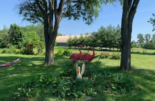Brock Villa | Hidden Farm Escape: A 4-Star Retreat in Kawarthas