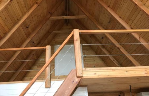 Yomra Ski Chalet | Relaxing Hidden Garden Bungalow with Hot Tub & Pet Friendly