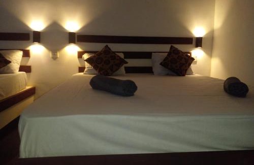 Udawalawa House | Hidden Garden Homestay