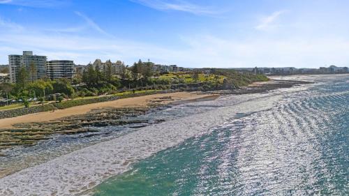 Mooloolaba House | Discover a Hidden Gem Steps from Mooloolaba Beach