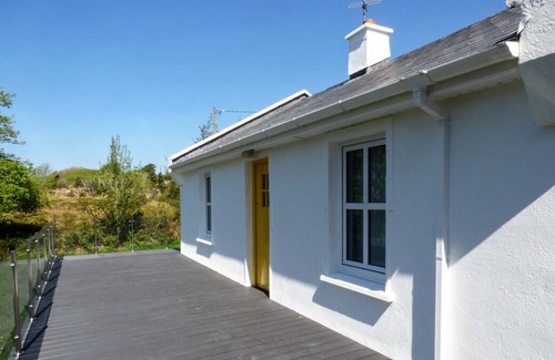 Lettermacaward House | HIDDEN GEM COTTAGE, family friendly in Lettermacaward, County Donegal