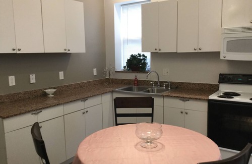 St. Louis House | Discover the Hidden Gem in Hyde Park for Families