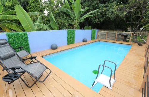Molynes Gardens Apartment | Discover a Hidden Gem with Oceanfront Bliss and Spa
