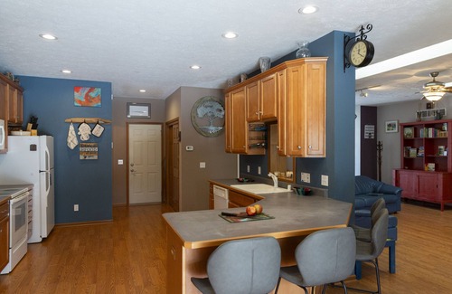Egg Harbor House | Secluded Retreat with Spa and Family-Friendly Amenities