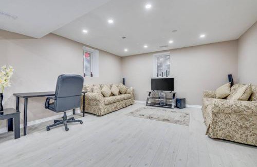 Halton Regional Municipality Apartment | Discover a Hidden Gem: Guest Rated 10/10 Basement Stay