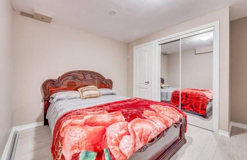 Halton Regional Municipality Apartment | Discover a Hidden Gem: Guest Rated 10/10 Basement Stay
