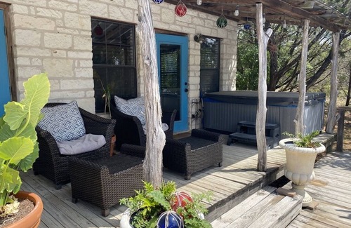 Wimberley Cabin | Discover Your Oasis with Private Pool & Hot Tub Retreat