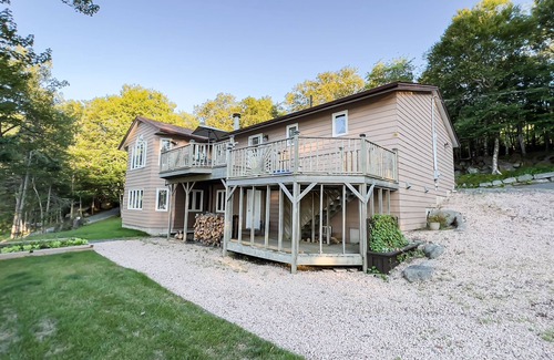 Bayside House | Discover Hidden Heaven at White Lake: 10/10 Guest Rated Stay