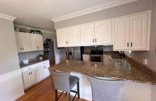 Cloquet House | Serene Oasis with Pool and Breakfast, Guest Rated 10/10
