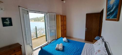 Termenades Villa | Discover Hidden Paradise: 4-Star Pet-Friendly Retreat