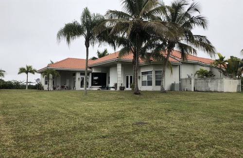 Palm City Apartment | Hidden Paradise In Palm City #1