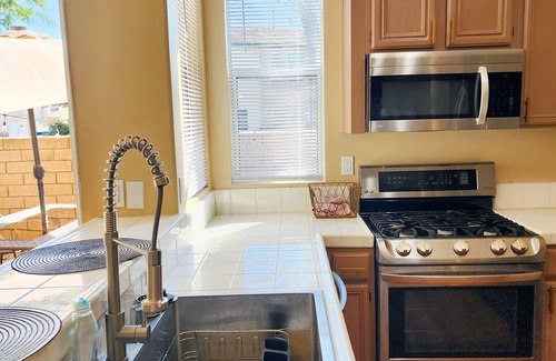 Temecula Condo | Discover Hidden Paradise: Family and Pet Friendly Oasis