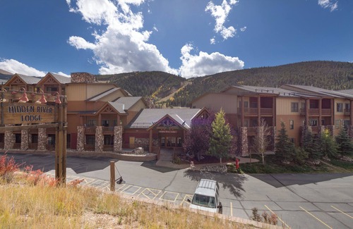 Mountain House Apartment | Relaxing Hidden River Lodge by Summit County Retreats