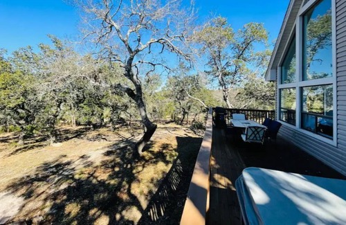 Spring Branch House | Hidden View Lodge-Spacious House, View & Hot tub