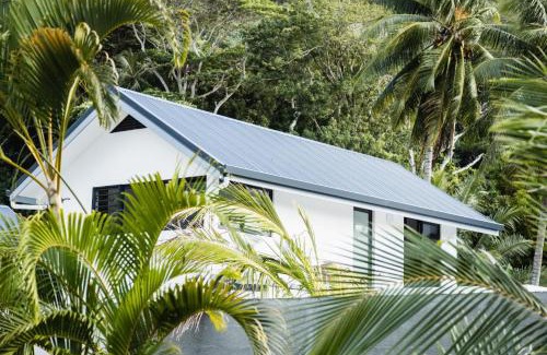 Point Matira Villa | Discover Hidden Villas by Matira Beach - Rated 9.8/10