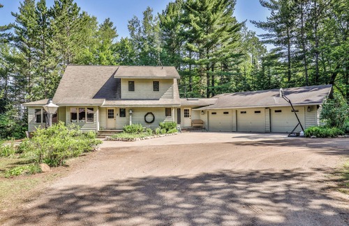 Minocqua House | Pet-Friendly Hide-a-Way Bay on Fence Lake, Rated 10/10