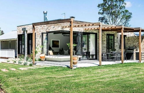 Upper Kangaroo River House | Relax at Hide and Seek Estate in Scenic Kangaroo Valley