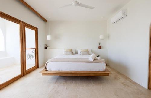 Jiquelite Hotel | Indulge at Hide and Seek Resort: 5-Star Oceanfront Escape