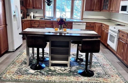 Andover House | Experience Highland Lake Homestead with Breathtaking Views