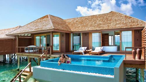Dhonakulhi Resort | Exclusive Hideaway Beach Resort & Spa with Oceanfront Views