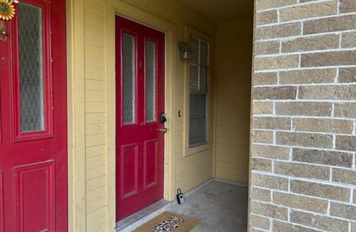 Austin House | Hideaway in South Austin
