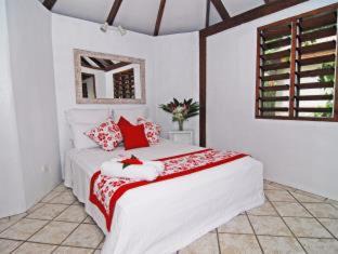 Hideaway Island Resort | Serene Hideaway Island Resort with Private Beach Access
