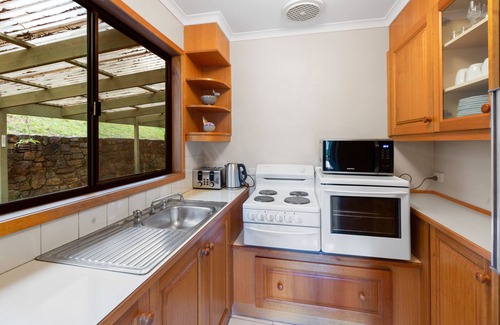 Sawmill Settlement House | Top-Rated Hideaway @ Sawmill Settlement with Family Amenities