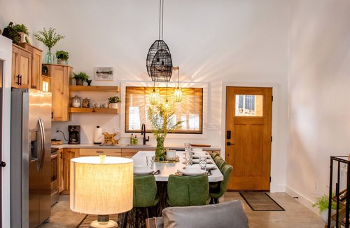 Eagle Rock House | Pet-Friendly Hideaway South by Table Rock Lake – 10/10 Rating