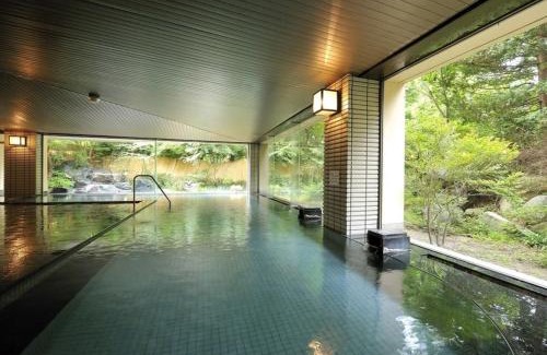 Aizuwakamatsu Hotel | Discover Higashiyama Park Hotel Shinfugetsu: Family-Friendly Retreat