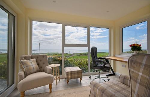 Castle Douglas House | Family-Friendly High Auchenlarie Cottage for Memorable Stays