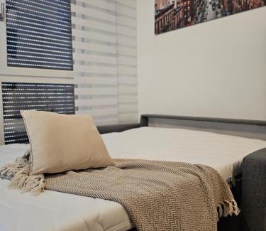Eberhardshof Apartment | Elegant Design Apartment near Public Transport - 9.2/10 Rated