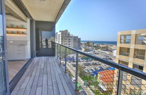 Old North Apartment | Premier 1BD Beach Apartment - Guest Rated 10/10 & Family-Friendly