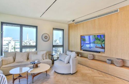 Old North Apartment | Premier 1BD Beach Apartment - Guest Rated 10/10 & Family-Friendly