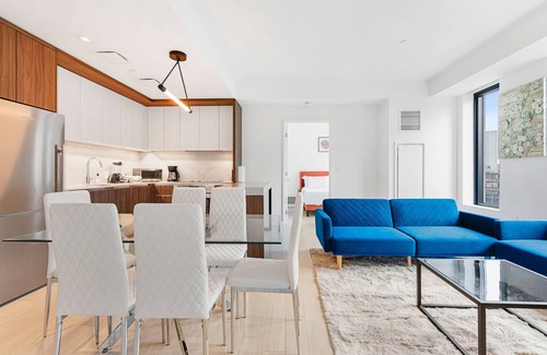 Seaport District Apartment | Elegant 3BR Unit in Seaport: Pet & Child Friendly Stay