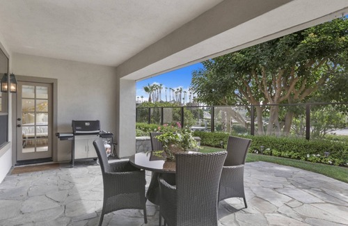Newport Center Condo | Indulge in Luxury with Private Baths & Ocean View at Sea Island