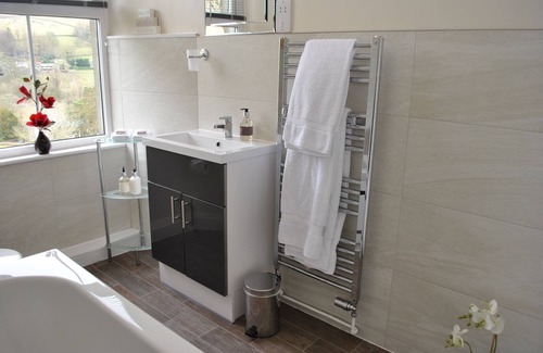 Troutbeck House | Exceptional High Fold Guest House with Restaurant & Breakfast