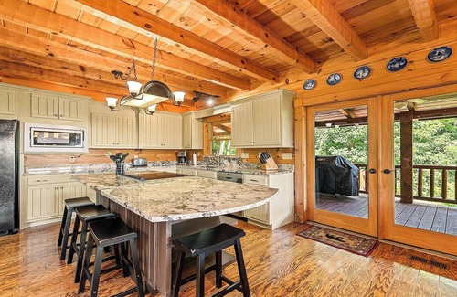 Maggie Valley House | High Hopes: Family-Friendly Retreat with Pool & Strong Wi-Fi
