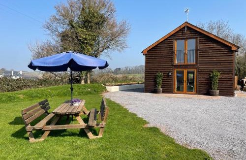 Old Cleeve House | High Lodge: Pet and Child Friendly 4-Star Retreat