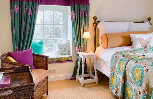 Hockai Apartment | Enchanting High Moor Cottage: Family & Pet Friendly Retreat