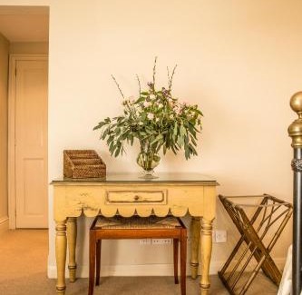 Easterside Bed & Breakfast | Guest Rated 10/10 at High Park Farm - Family-Friendly Escape