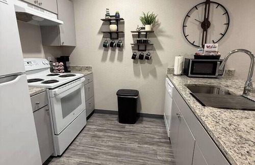 Clovis Apartment | High Plains Haven This unit is a beautiful two bedroom/two bathroom fully furnished unit