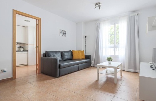 La Algaba Apartment | Inviting 1-Bedroom Apartment in La Algaba for Families