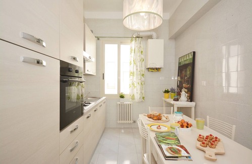 Lecce Apartment | Historic Guest House in Center with Free Parking & Pool