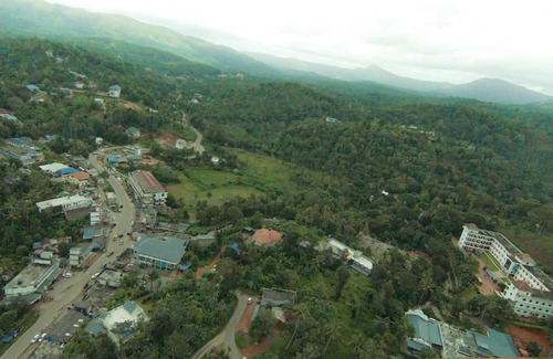 Udumbanchola Apartment | Discover High Range Villas: Pet-Friendly Getaway Awaits