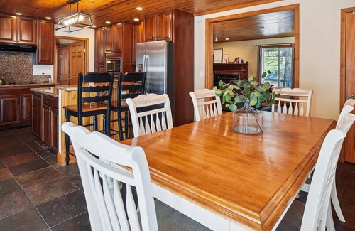 Country Club Estates House | Inviting Mountain Retreat with Gourmet Kitchen & Fun Amenities